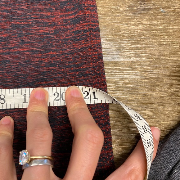 Mens Lululemon long sleeve shirt - Picture 10 of 10